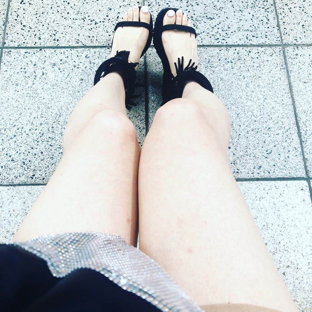 阿部洋子さんのインスタグラム写真 - (阿部洋子Instagram)「👣🎶👣 #昨日の靴   #shoes #shoestagram #shoeslover #shoesoftheday #shoesaddict #sotd #ootd」8月15日 12時32分 - hirocoring