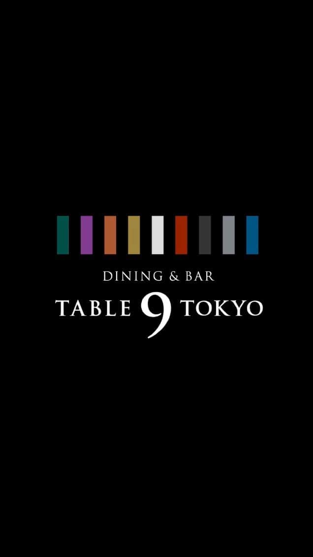 Table 9 TOKYO のインスタグラム：「TABLE 9 TOKYOのバーテンダーが皆さまへ、 カクテルの作り方をご紹介🍸  ぜひバーカウンターに座っているような気分でお楽しみください✨  Share your own images with us by tagging @table9tokyo ————————————————————— #shinagawaprincehotel #princehotels #tokyo #shinagawa #table9tokyo #cocktails #bar #bartender #bartime」