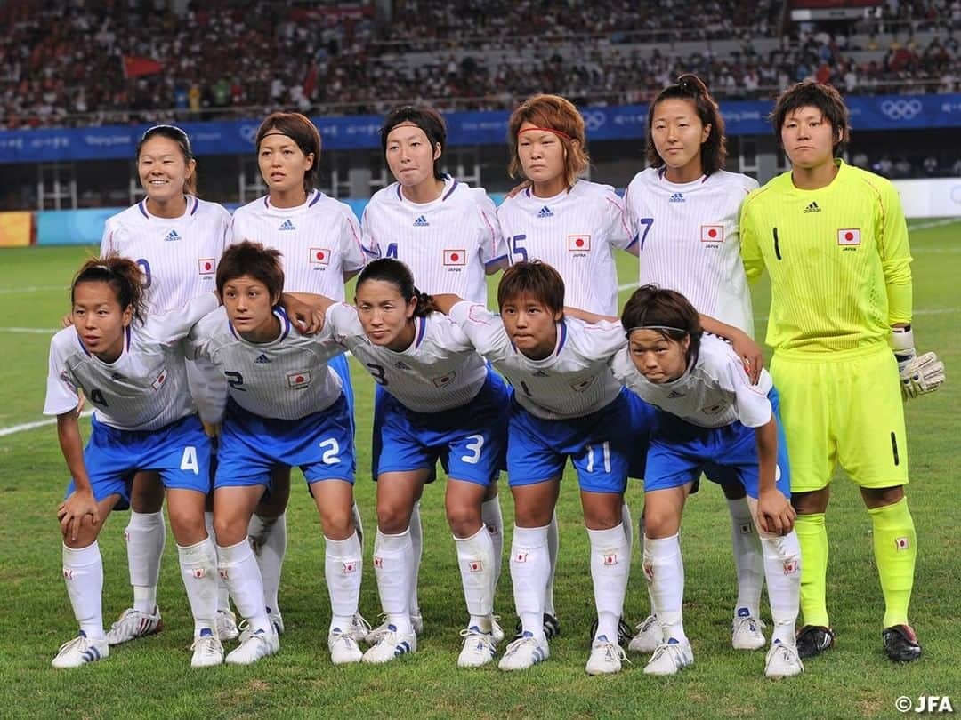 日本サッカー協会さんのインスタグラム写真 - (日本サッカー協会Instagram)「【#OnThisDay】2008.8.15🔙 ・ 12年前の今日、なでしこジャパンが世界大会初のベスト4入りを果たしました！ ・ 北京オリンピック準々決勝 #なでしこジャパン 2-0 中国 📍中国/秦皇島 ⚽#澤穂希,#永里優季 ・ GK #福元美穂 DF #近賀ゆかり #池田浩美 #岩清水梓 #矢野喬子→54'#柳田美幸 #安藤梢 MF #宮間あや #澤穂希 #阪口夢穂 FW #大野忍→86'#丸山桂里奈 #永里優季→87'#荒川恵理子 監督 #佐々木則夫 ・ #nadeshiko #daihyo #jfa #女子サッカー」8月15日 13時04分 - japanfootballassociation