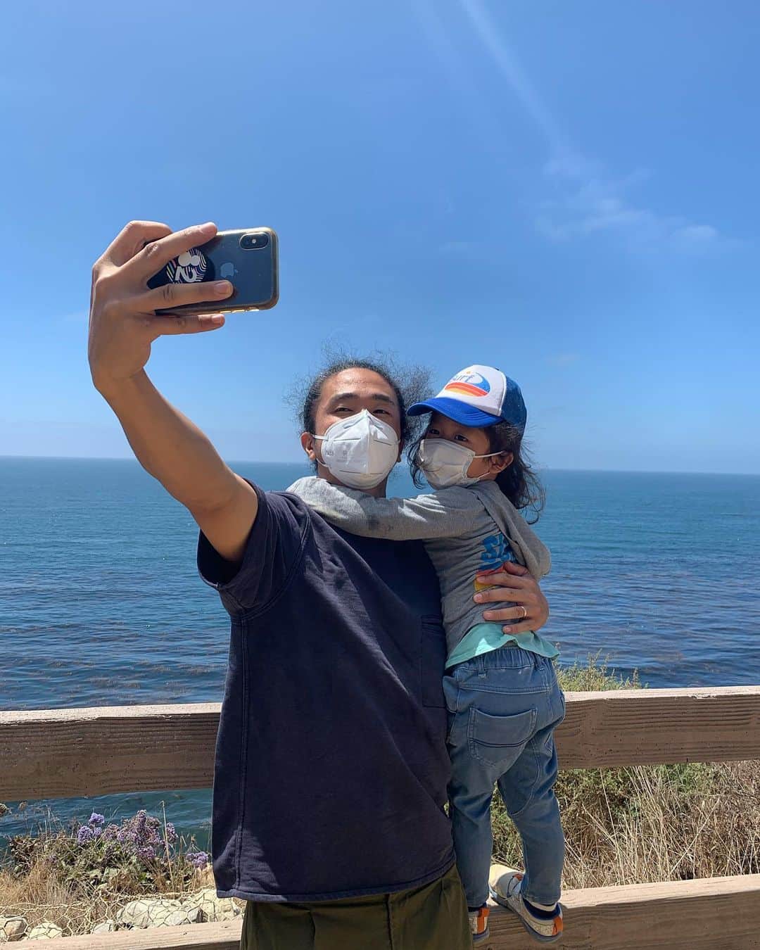 Jaeyoon Choiさんのインスタグラム写真 - (Jaeyoon ChoiInstagram)「🙋🏻‍♂️🙋🏻‍♀️👦🏻👶🏻」8月15日 13時11分 - jaeyoonc