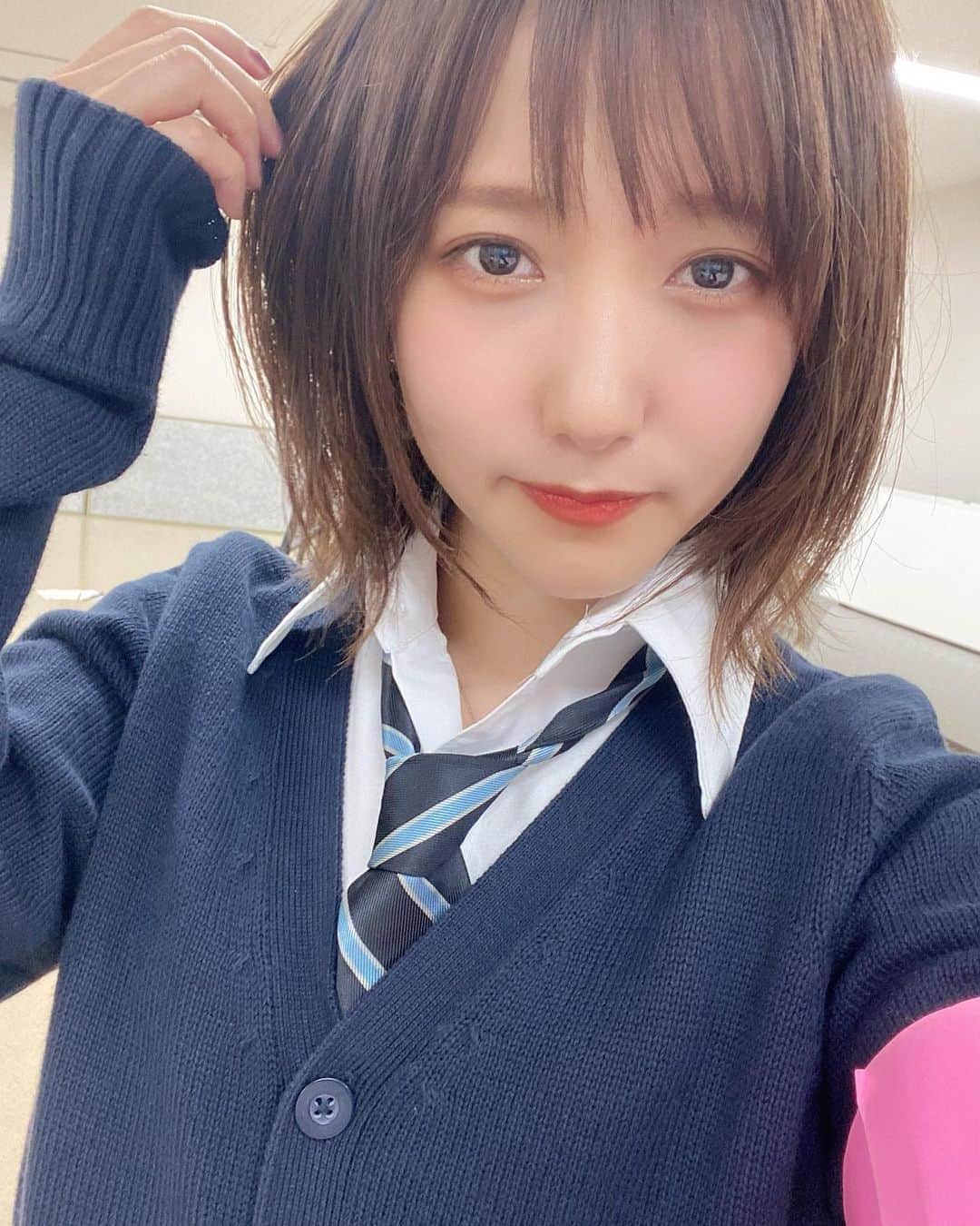 のインスタグラム：「🏫📔」