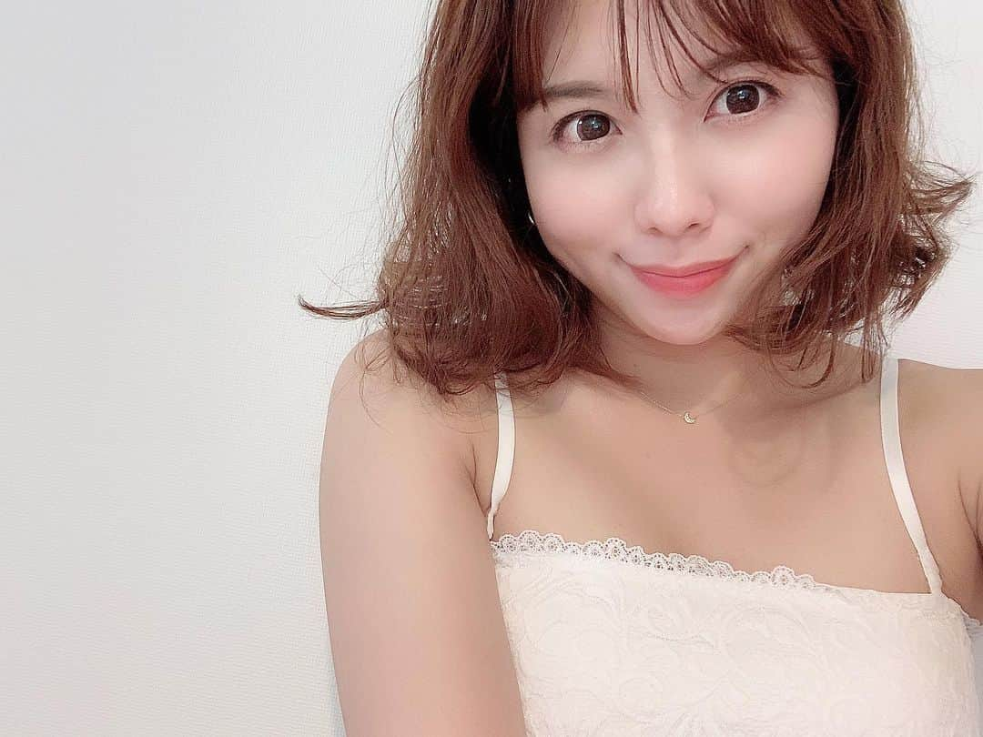 姫歌ひな乃さんのインスタグラム写真 - (姫歌ひな乃Instagram)「化粧も髪型も歳とるごとにナチュラルになってきた〜 . 早く舞台したいけど楽しすぎて終わらないでハウトゥー🥺🥺🥺 . . #昼寝しすぎました」8月15日 13時56分 - hitomi_tomashino