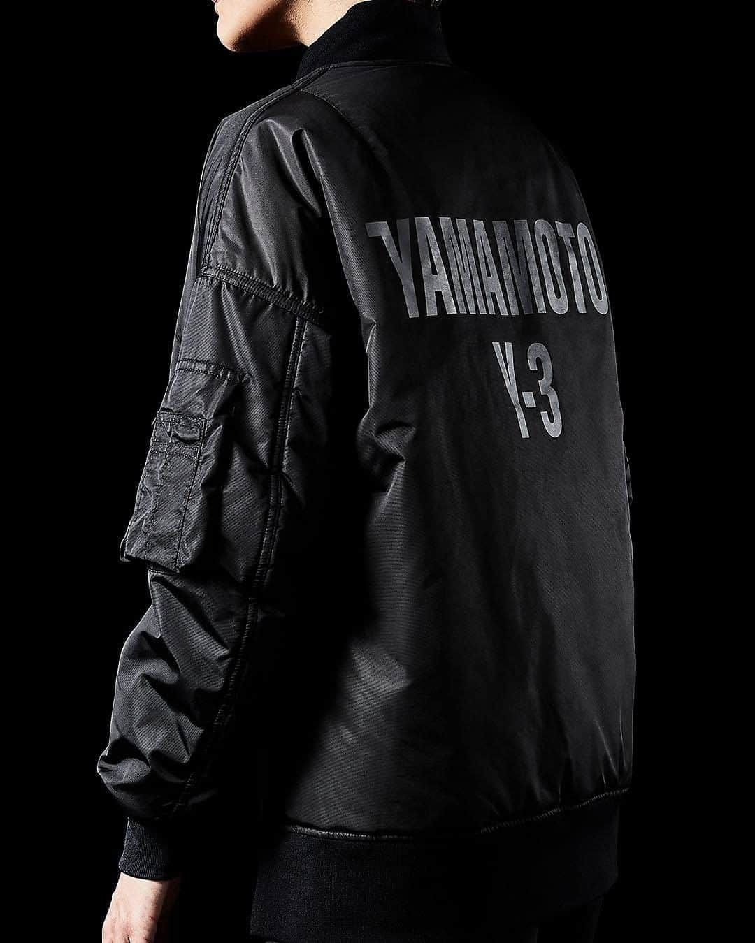ワイスリーのインスタグラム：「Y-3 Fall/Winter 2020 Collection  Chapter 2  FW 2020 continues the exploration of contemporary and traditional sporting disciplines. --- #adidas #Y3 #YohjiYamamoto Discover the collection at adidas.com/y-3」