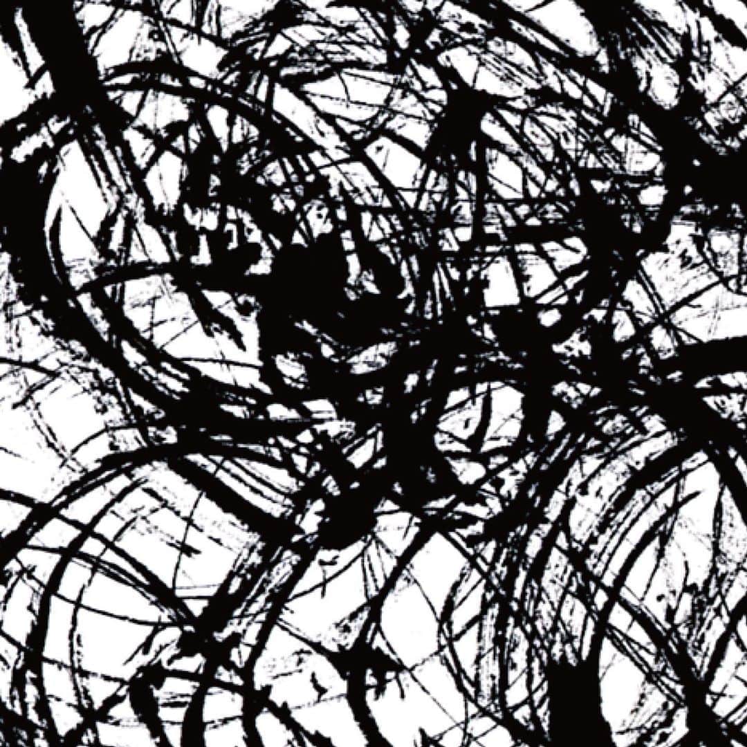 赤間紫動さんのインスタグラム写真 - (赤間紫動Instagram)「.﻿ #calligraphy#calligrapher#japanesecalligraphy #drawing#art#artlife#artist#design#tokyo#japan#calligrafia#kaligrafi#caligrafo#blackandwhite#kanji#shodo#abstractpainting#abstractartist#abstractart#白黒#书道#서예#書道#書#墨#赤間紫動#shidoakama」8月15日 16時59分 - shido_ak