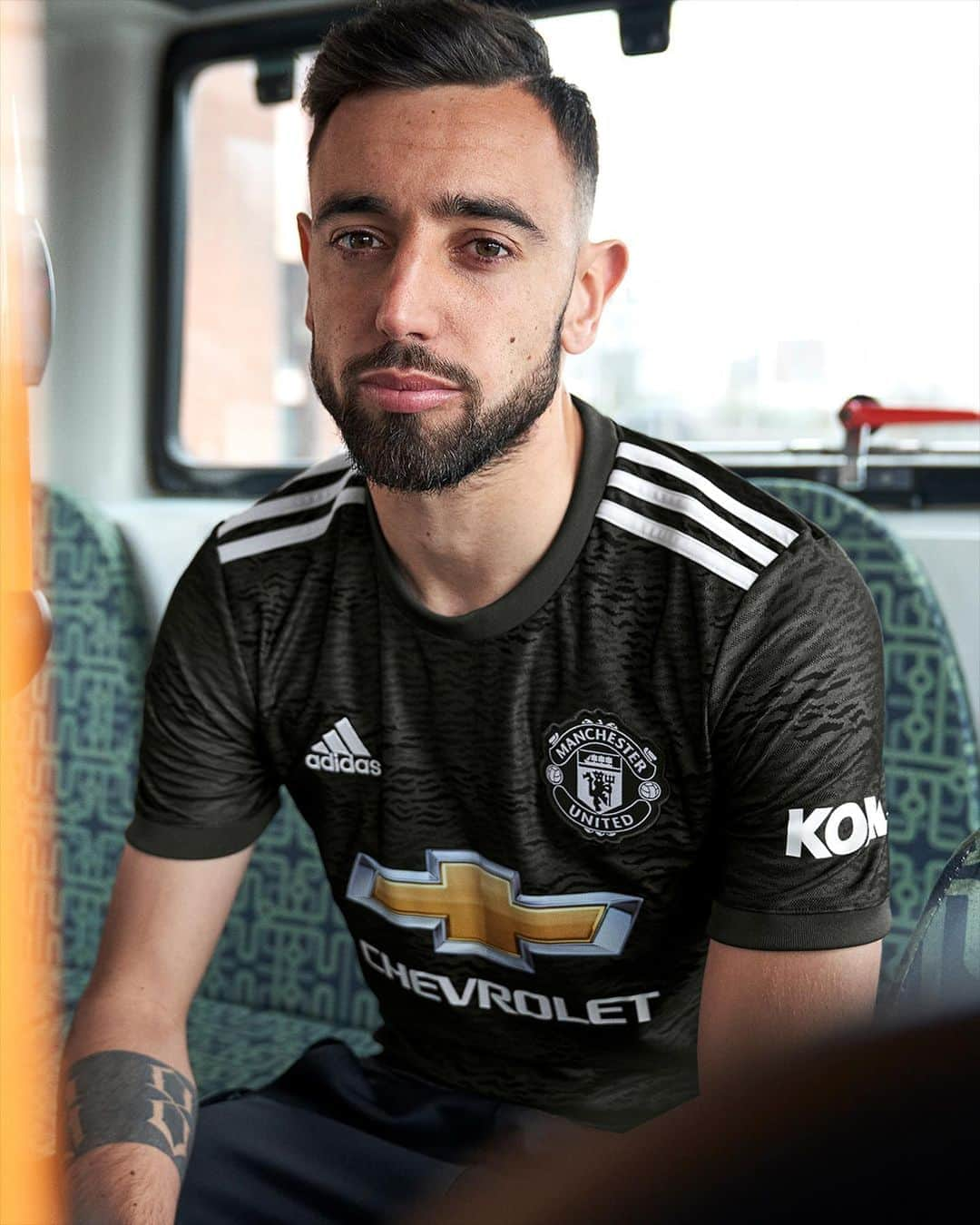 マンチェスター・ユナイテッドさんのインスタグラム写真 - (マンチェスター・ユナイテッドInstagram)「🧵 New away threads for the Reds. #MUFC #ReadyForSport」8月15日 17時11分 - manchesterunited