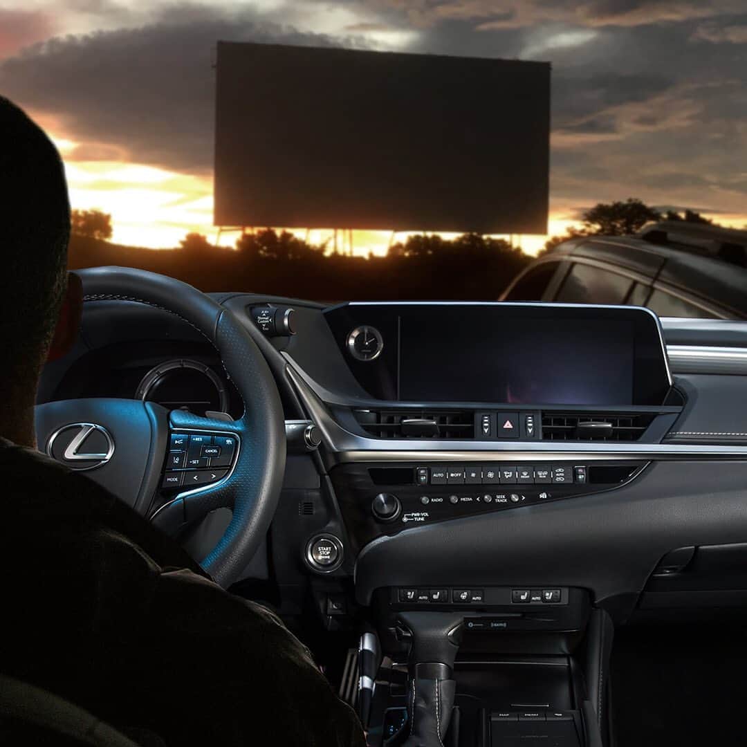 Lexus USAのインスタグラム：「Popcorn? ✔️Tickets? ✔️ Comfy Lexus to kick back in and enjoy the movie? ✔️ What’s the best part about experiencing a drive-in movie in a Lexus?」