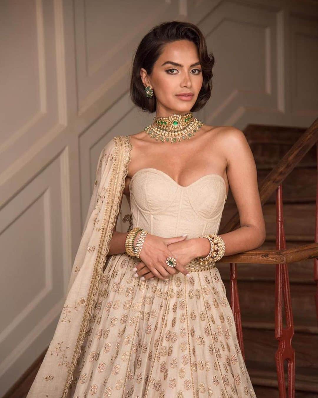Diipa Büller-Khoslaのインスタグラム：「This right here is a proud Indian woman. Happy Independence Day to my beautiful country. 🇮🇳  - We together have achieved independence from colonialism that took place 74 years ago. Now, let’s fight together once again to achieve independence from colorism, patriarchy and the other harmful social constructs. We got this 💪🏽🇮🇳」