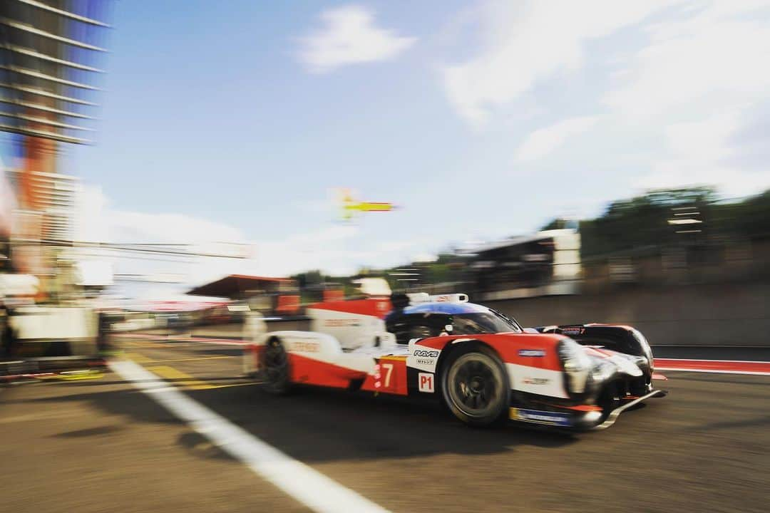 小林可夢偉さんのインスタグラム写真 - (小林可夢偉Instagram)「Finally back to race starting P3 for #fiawec #6hspafrancorchamps today.  Let’s enjoy real racing 👌」8月15日 19時37分 - kamuikobayashi