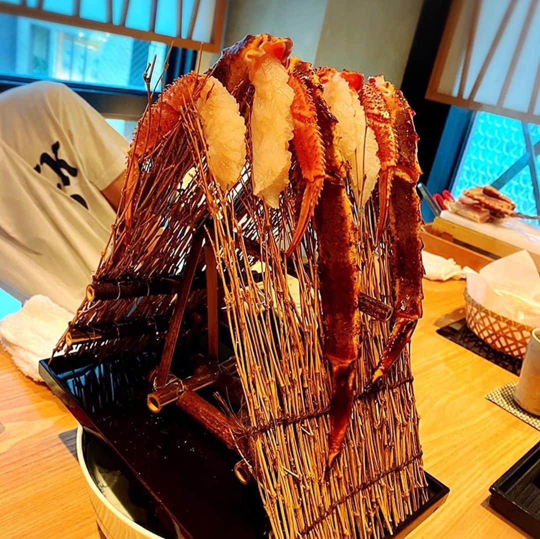 宮田和幸さんのインスタグラム写真 - (宮田和幸Instagram)「蟹🦀食べるなら きた福 飽きるまで出てきます…。 ここの天然カキ氷がまた絶品です。 #かに #グルメ #カキ氷」8月15日 19時44分 - miyata.hercules