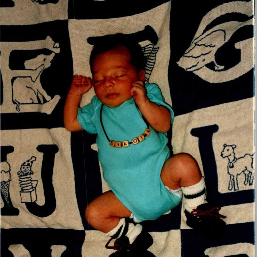 ボビー・ブラウンのインスタグラム：「Happiest of Birthdays @codyplof you are so incredibly kind,determined and capable. It’s been a privilege watching you grow up. Thank you for allowing me on this journey with you. I am so lucky and blessed to be your mom. It goes by in a nano second. Love you beyond. Thank you @sdplof for being the best father ever. And @payalpateldpt for making him so happy.」