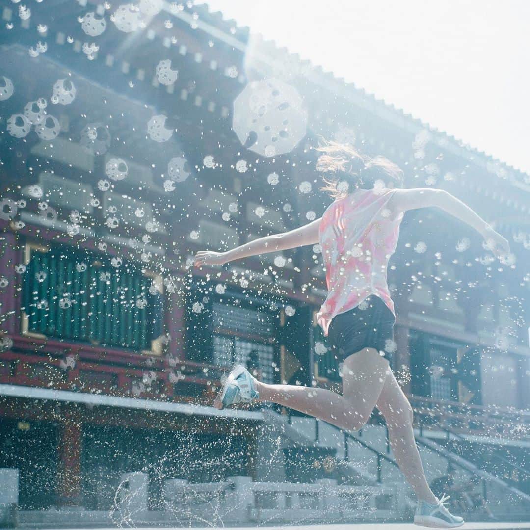 haru wagnusのインスタグラム：「Jump and splash ! ㅤㅤㅤㅤㅤㅤㅤㅤㅤㅤㅤㅤㅤ ㅤㅤㅤㅤㅤㅤㅤㅤㅤㅤㅤㅤㅤ まったくもって夏！ ㅤㅤㅤㅤㅤㅤㅤㅤㅤㅤㅤㅤㅤ ㅤㅤㅤㅤㅤㅤㅤㅤㅤㅤㅤㅤㅤ #addidas  #addidaswomen」