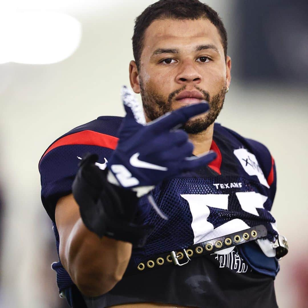 ヒューストン・テキサンズさんのインスタグラム写真 - (ヒューストン・テキサンズInstagram)「Day 2️⃣, let’s get it! #TexansCamp」8月15日 21時05分 - houstontexans