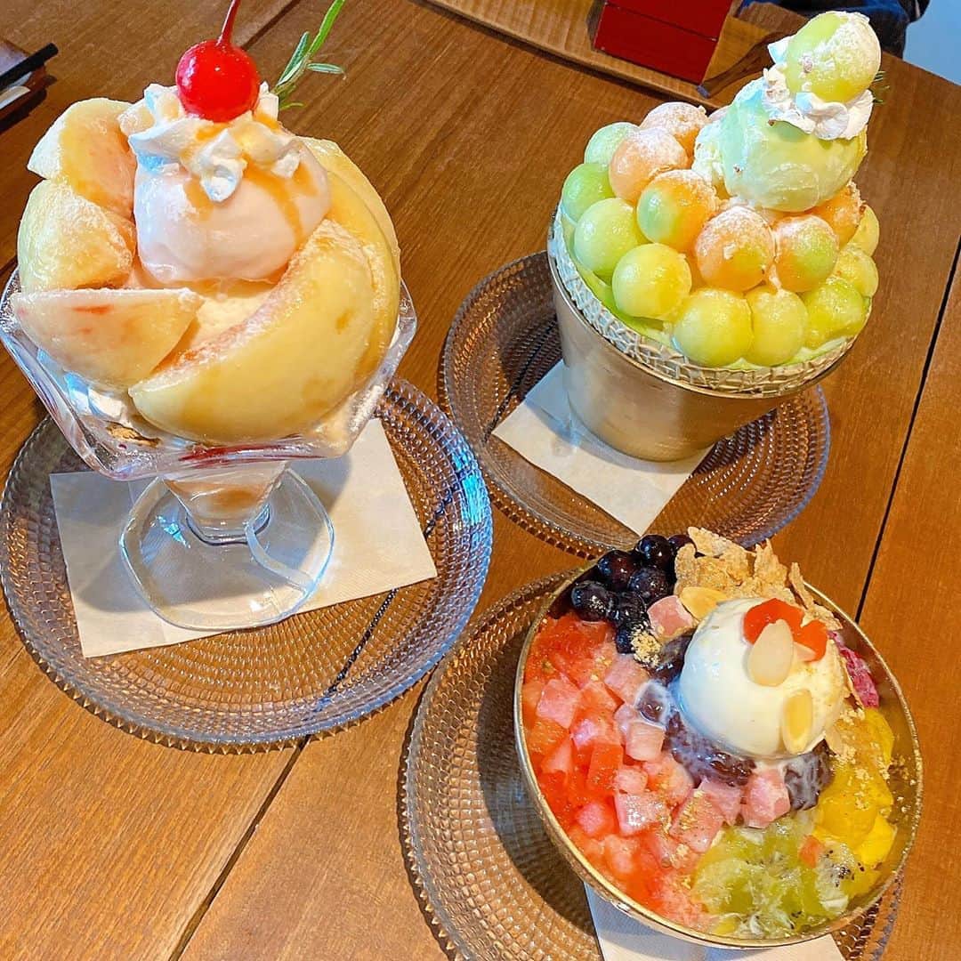 出口結菜のグルメインスタ