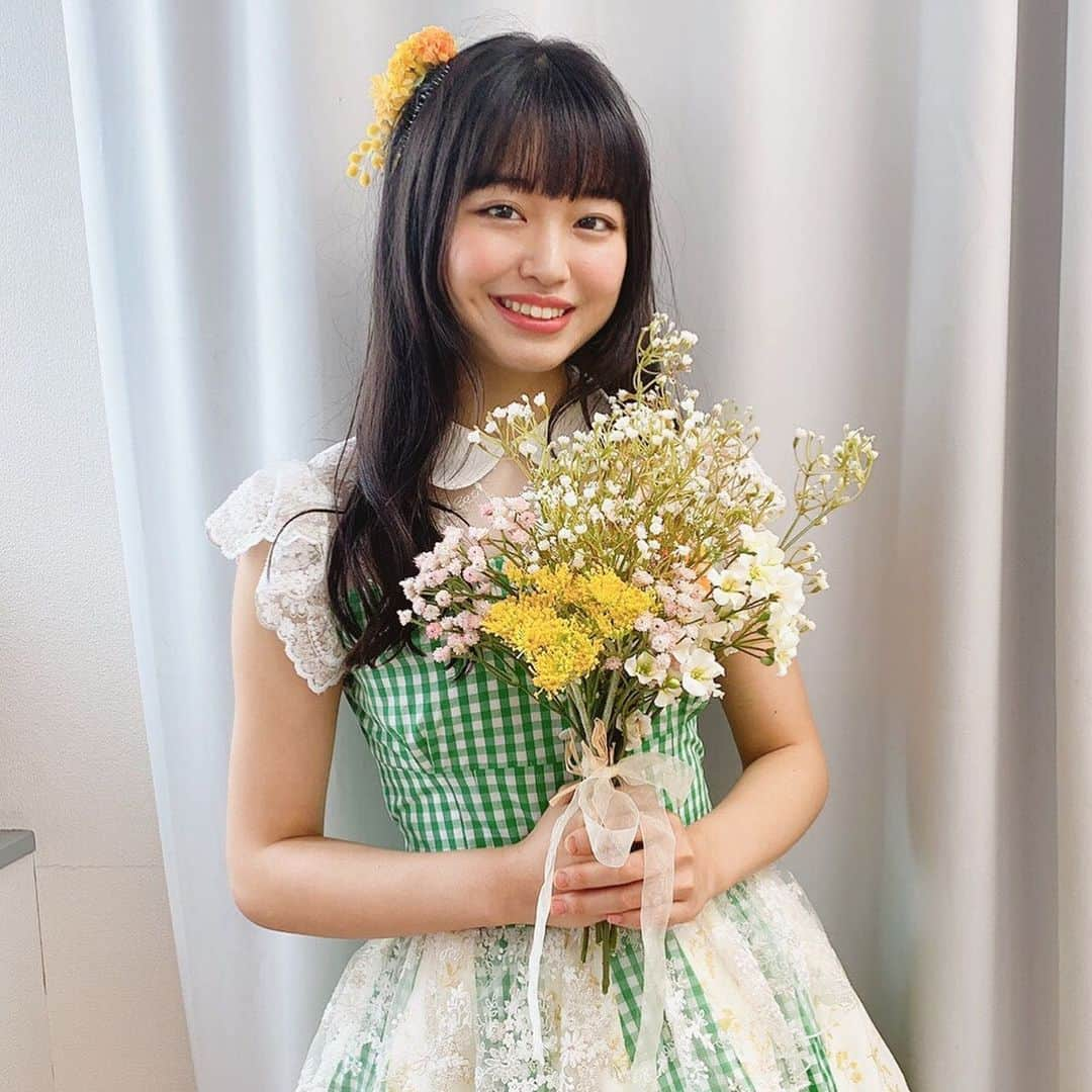 吉田万葉のインスタグラム：「明日ラストライブです💐🤎 楽しもうね ꒒ꇎ꒦ꏂ ♡̢」