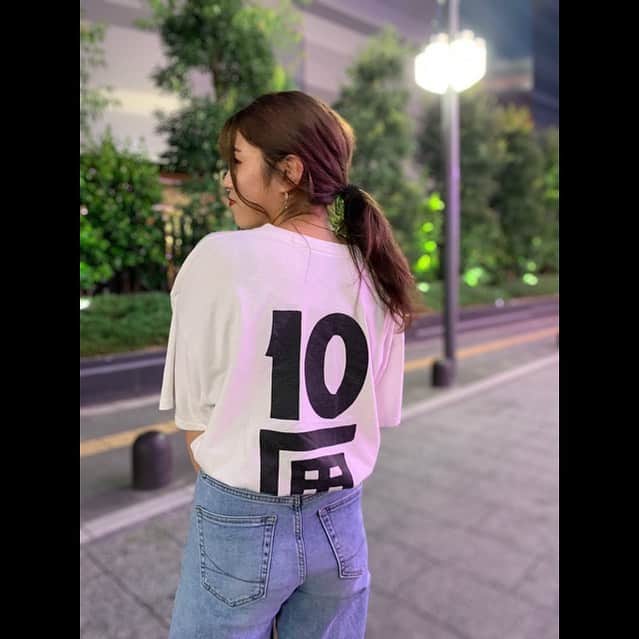 のインスタグラム：「_ ㅤㅤㅤㅤㅤㅤㅤ 💒10匣💜 ㅤ やっぱり夏は白Tばっかりなっちゃうなあ！ ㅤㅤㅤㅤㅤ ・ ・ ・」