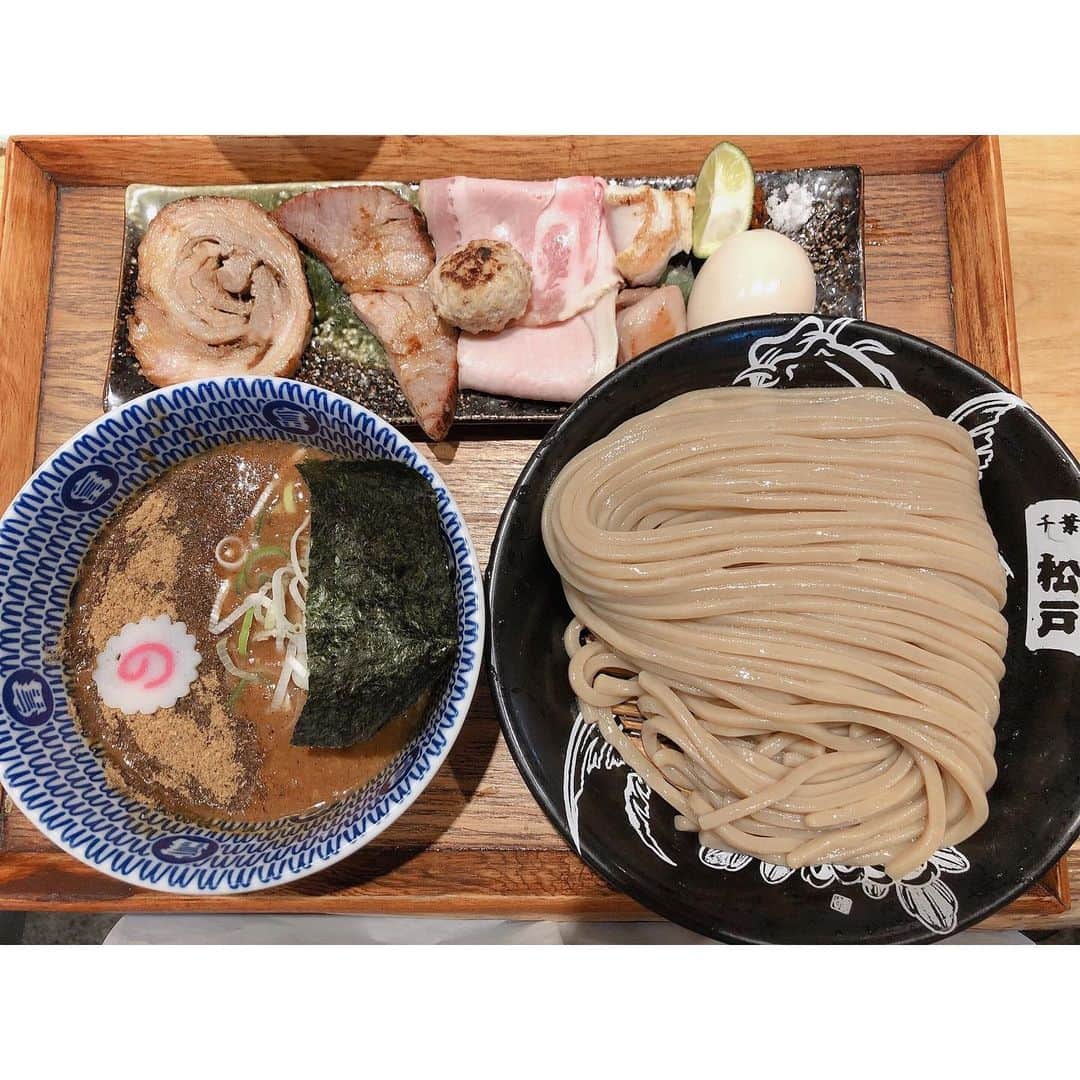 葉月さんのインスタグラム写真 - (葉月Instagram)「▽2020.06.27 9:00前に行って、食べれたの15:30だったよ🙊🔅 また食べたいなぁ。」8月15日 21時56分 - hazu1121