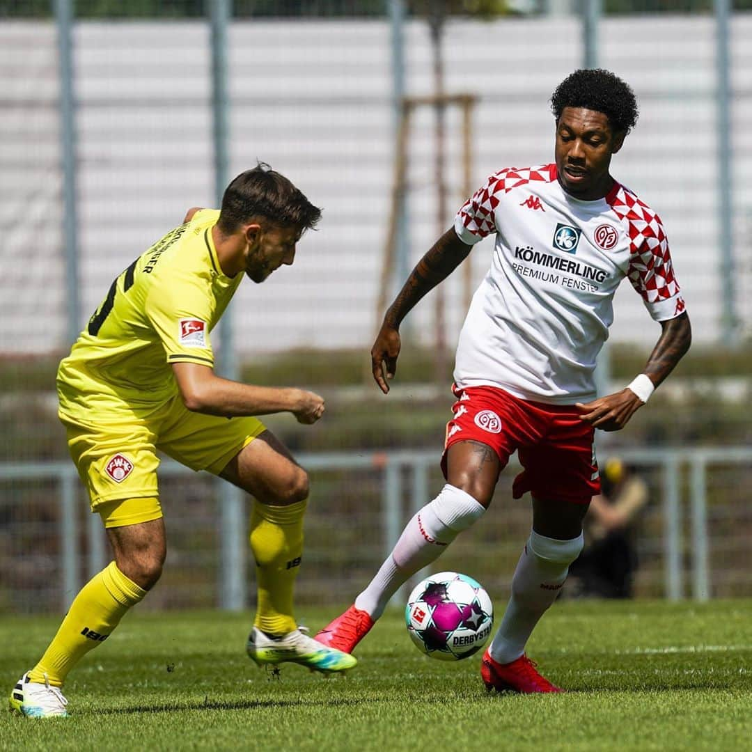 1.FSVマインツ05さんのインスタグラム写真 - (1.FSVマインツ05Instagram)「Jean-Paul Boëtius glänzt als Vorlagengeber ... 👌🔴⚪️ #Mainz05 #Testspiel 🆚 @wuerzburgerkickers1907 #Fußball」8月15日 22時04分 - 1fsvmainz05