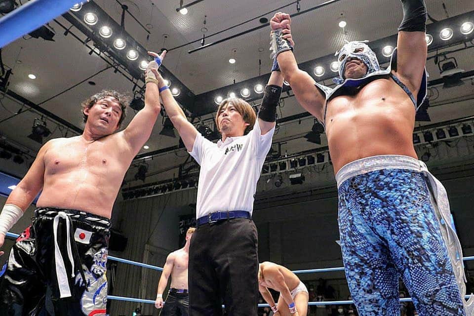 TAJIRIのインスタグラム：「With My HERO.  #últimodragón #tajiri #ajpw #ajpwtv #wrestling #puroresu #wwe #wcw #cmll #aaa #AAforever」