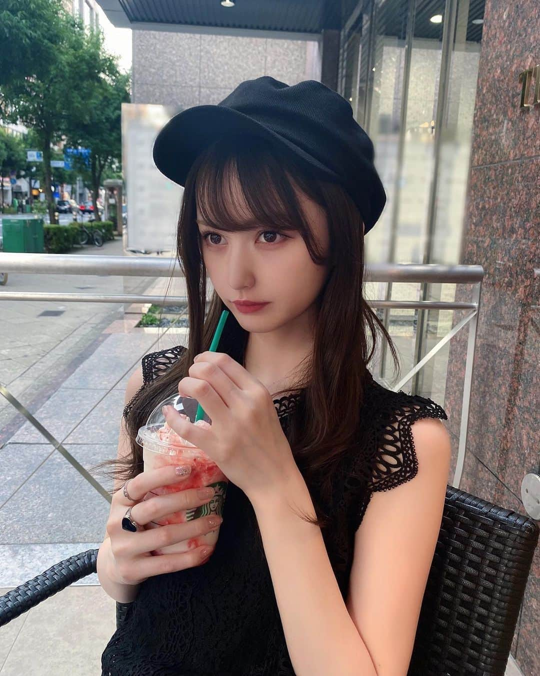 山本望叶さんのインスタグラム写真 - (山本望叶Instagram)「あつい☀️  #starbuckscoffee #スターバックスコーヒー #スタバ」8月15日 22時38分 - mikana.yamamoto