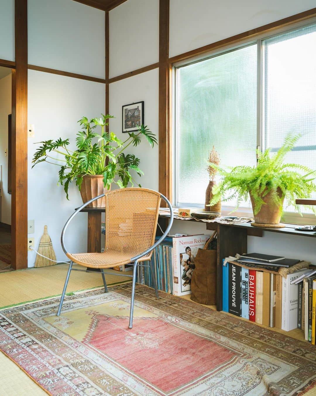 yukiのインスタグラム：「気持ちいい部屋だ」