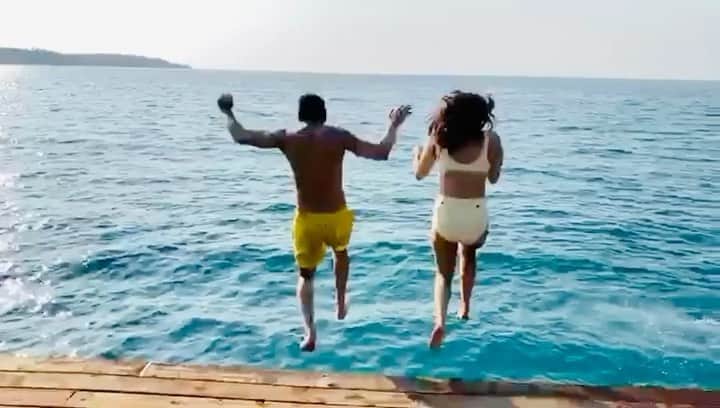 アリア・バットのインスタグラム：「It’s my best friends birthday.. and this video sums up our relationship in every way - fun.. free..together forever ❤️❤️ love you my genius boy.. Happy Birthday Ayanuuuu 🌞」