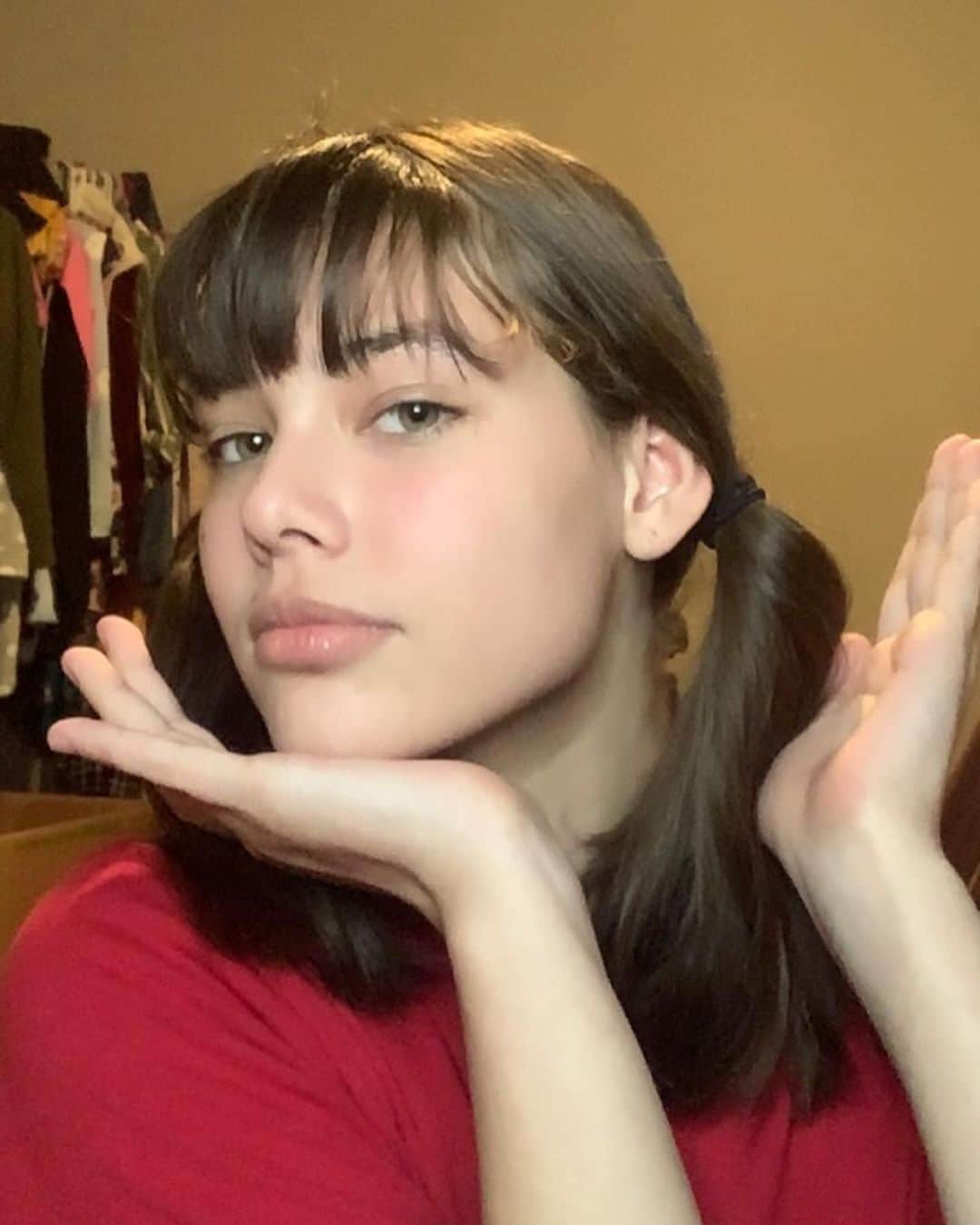 Laneya Graceさんのインスタグラム写真 - (Laneya GraceInstagram)「I call these “when you  give your bestie permission to take FaceTime photos” #facetime #bestie  #facetimephotoshoot #model #funtimes」8月15日 23時31分 - official_laneya_grace