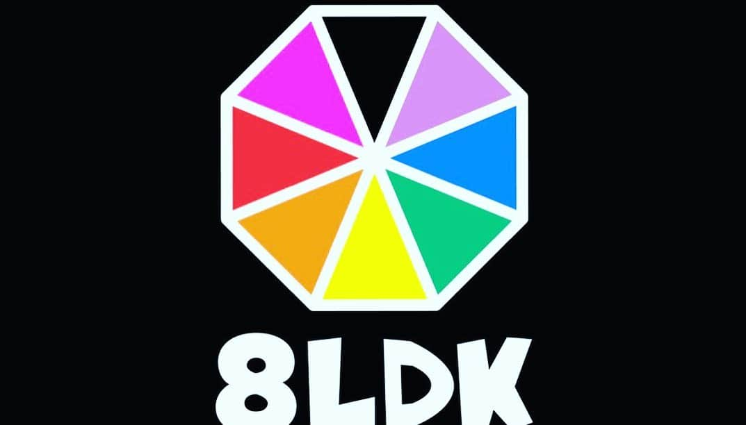 堤太輝さんのインスタグラム写真 - (堤太輝Instagram)「本日より仲の良い先輩後輩達8人で『8LDK』というYouTubeチャンネルが開設されました👏✨  みんなでワイワイやっております✨  お時間ある時、好きな時間にニヤニヤできると思います😏  我々が何をしてるのかは見てのお楽しみですw  チャンネル登録よろしくお願い致しま〜す🙌  あと『8LDK』のYouTubeチャンネル以外にTwitterやInstagramやTikTokなども同時に動き出しておりますのでそちらもよろしくお願い致します✨  あ〜韓国行きてぇ〜な〜w 今関係ねぇしw  #YouTubeチャンネル #YouTube #YouTubeチャンネル開設 #ユーチューブ始めました  #ユーチューブデビュー  #8LDK #きくち #せした #もりき #たいき #ノーパンチまつお #やまにし #ひらい #いのもと #ライセンス井本 #どりあんず #ラフコントロール #天竺鼠瀬下 #ザパンチ #夫婦のじかん #チーモンチョーチュウ菊地 #第一回目は長いよ😁 #チャンネル登録お願いします  #韓国行きたい」8月15日 23時53分 - 223_taiki