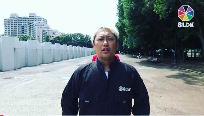 堤太輝さんのインスタグラム写真 - (堤太輝Instagram)「本日より仲の良い先輩後輩達8人で『8LDK』というYouTubeチャンネルが開設されました👏✨  みんなでワイワイやっております✨  お時間ある時、好きな時間にニヤニヤできると思います😏  我々が何をしてるのかは見てのお楽しみですw  チャンネル登録よろしくお願い致しま〜す🙌  あと『8LDK』のYouTubeチャンネル以外にTwitterやInstagramやTikTokなども同時に動き出しておりますのでそちらもよろしくお願い致します✨  あ〜韓国行きてぇ〜な〜w 今関係ねぇしw  #YouTubeチャンネル #YouTube #YouTubeチャンネル開設 #ユーチューブ始めました  #ユーチューブデビュー  #8LDK #きくち #せした #もりき #たいき #ノーパンチまつお #やまにし #ひらい #いのもと #ライセンス井本 #どりあんず #ラフコントロール #天竺鼠瀬下 #ザパンチ #夫婦のじかん #チーモンチョーチュウ菊地 #第一回目は長いよ😁 #チャンネル登録お願いします  #韓国行きたい」8月15日 23時53分 - 223_taiki