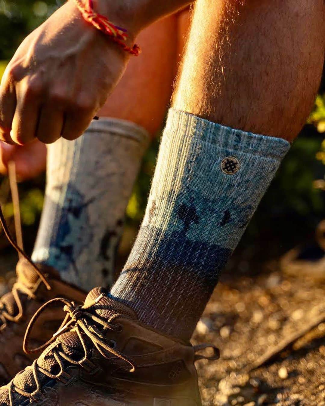 Stanceのインスタグラム：「Explore More...🌲 ⛰ ☀️ Shop all of our Adventure socks built with FEEL360™️ technology 💪. Available now on Stance.com. Link in bio. 📸 @edwaardlau @shrimpin_ainteasy @timebombtrading」