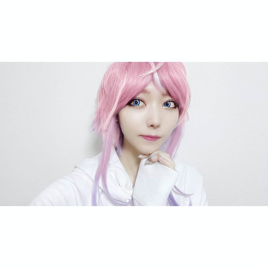 のインスタグラム：「色々と大変な時期ですが、ガイドラインにしたがって上演します🌸 三学演義のチケットはもうゲットしましたか? . . . . . . . . . . . . . . . #cosplay #cosplaygirl #cosplayer #hypnosismic #amemuraramuda #hypmic #shibuyadivision #divisionrapbattle #shibuya #animerap #飴村乱数 #ヒプマイ #ヒプノシスマイク #ヒプノシスマイクコスプレ #コスプレ #宅コス #动漫 #粉我 #코스프레 #角色扮演 #kawaii #anime #animecosplay #自撮り女子 #被写体モデル #女子大生の日常 #声優 #舞台女優」