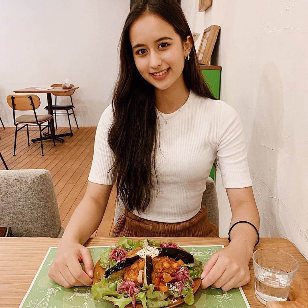 ペレアナイスのグルメインスタ