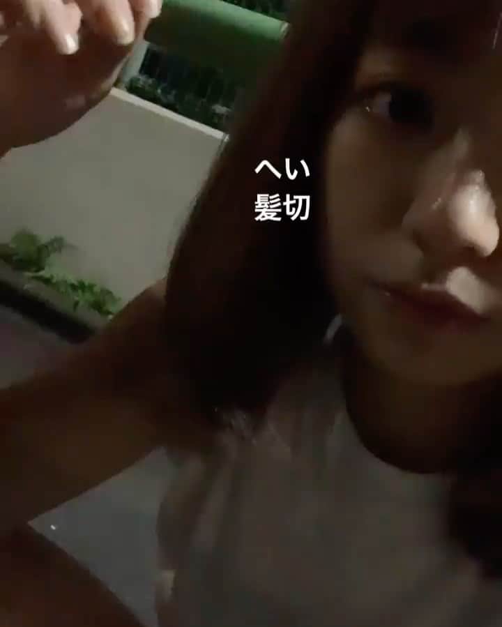 門前亜里のインスタグラム：「8.16 ハコムスラストライブですね👌🏻 ずっと楽しみにしてた🥺 声は出せないけど、隣の人とはすこし離れてるのかもしれないけど、 最高にたのしみましょうね✌🏻 髪の毛　なつverになったよ！」