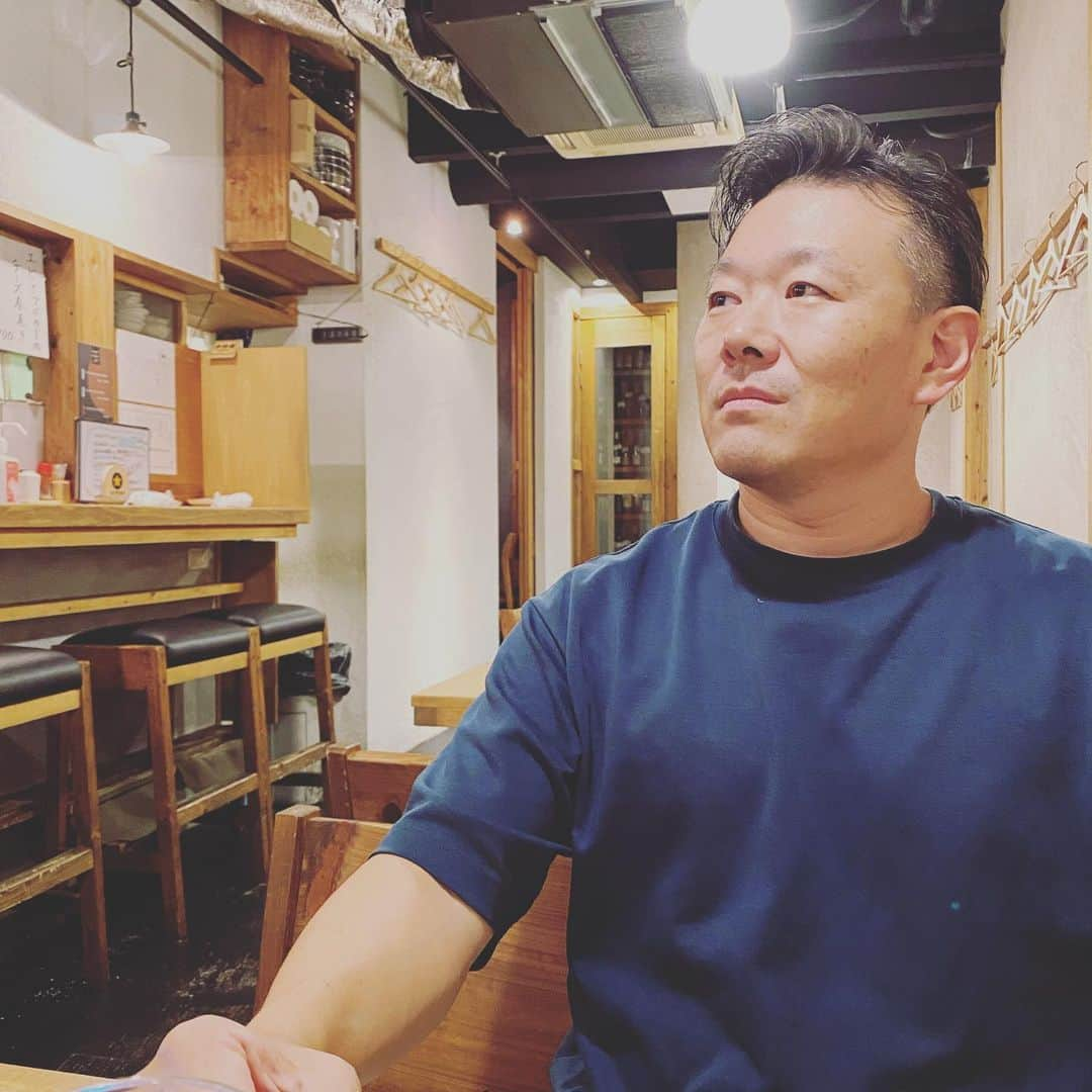 FukuyamaGoh さんのインスタグラム写真 - (FukuyamaGoh Instagram)「久しぶりの投稿です😊  奥津くんとこれからの飲食について話し合いました😂 いつも勉強になります🥰  #おくつ  #とり田  #withコロナ  #勉強」8月16日 2時03分 - goh_f