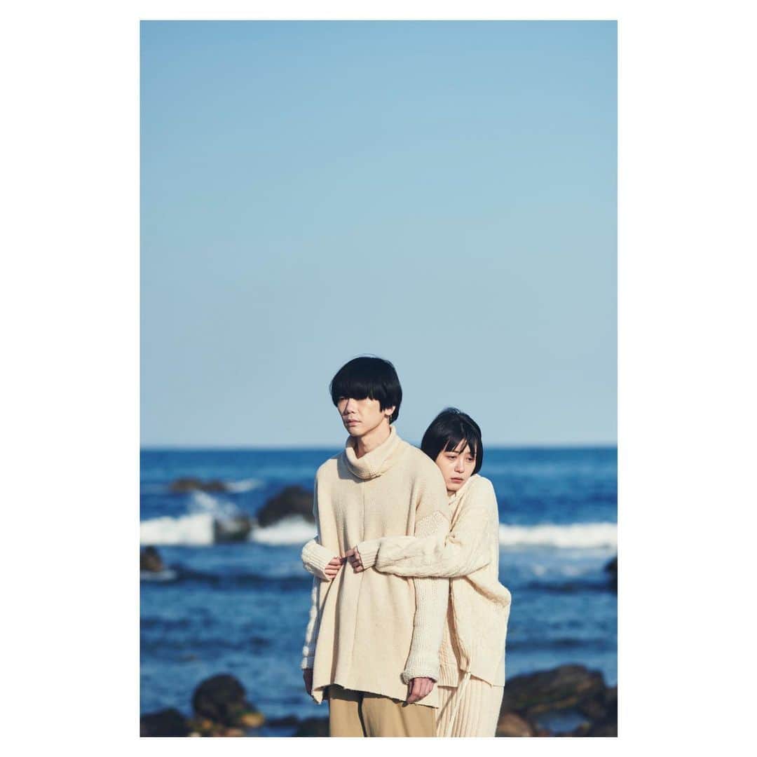 二見悠のインスタグラム：「deca joinsさんのMV「浴室(2019 Reprise)」に出演しました。  https://youtu.be/KWlP4gHOvXo  #decajoins」