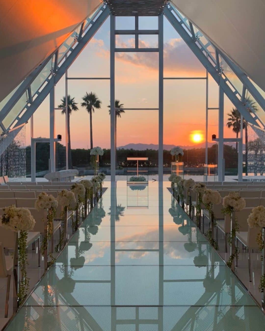 17人をフォロー中 【結婚式場】ラヴィマーナ神戸ウエディングのグルメインスタ