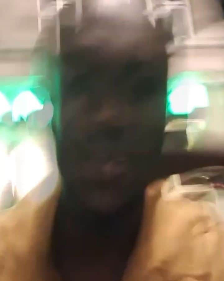 のインスタグラム：「Don Eazi🍷 we enjoy ooo #zagadat」