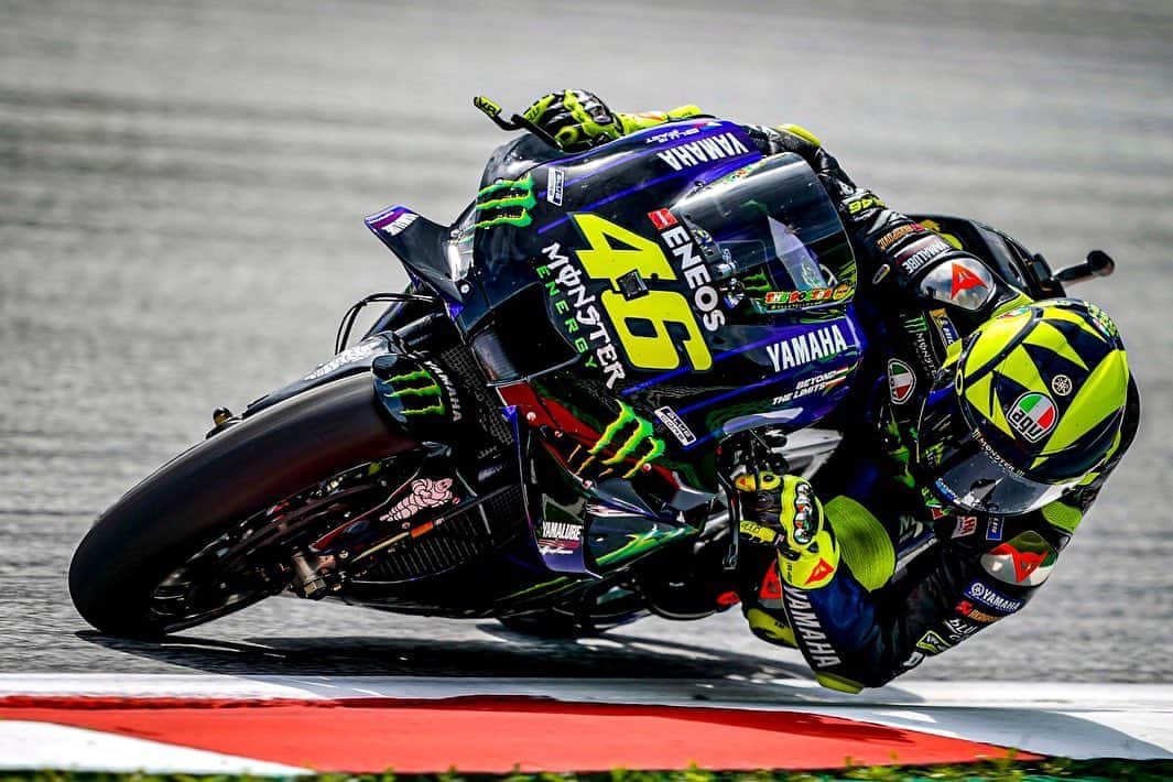 バレンティーノ・ロッシのインスタグラム：「Red Bull Ring,Austria Saturday,official practice 📸 @falex79 @gigisoldano」
