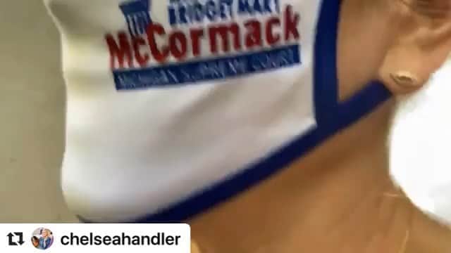 メアリー・マコーマックのインスタグラム：「There’s more than one important election coming up in November and #Michigan this one's for you. @chelseahandler and I are both excited about getting our sister @bridget.mary.mccormack reelected, she is the Chief Justice of the Supreme Court of Michigan and we need to get her re-elected! Bridget is doing incredible work in Michigan and I’m so proud of her.  #Vote #2020 #michigan #mask #maskup」