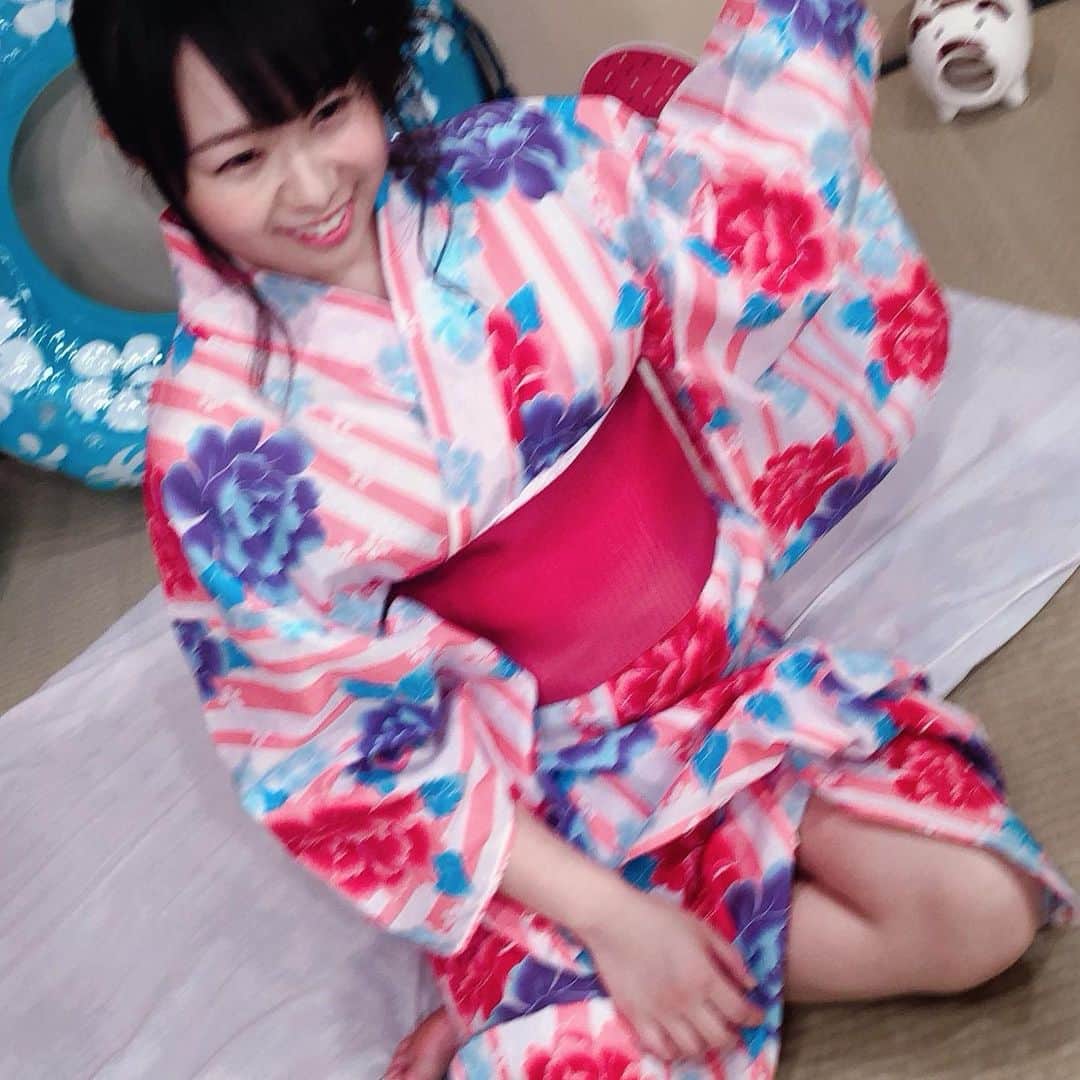 ゆうりたん（元 芹沢ゆうり）のインスタグラム：「自撮りしてなさすぎて写真がないから去年の浴衣🥰今年はBBQしか行けないかなぁ🥺#ゆうりたん #ゆかた女子 #夏の思い出」
