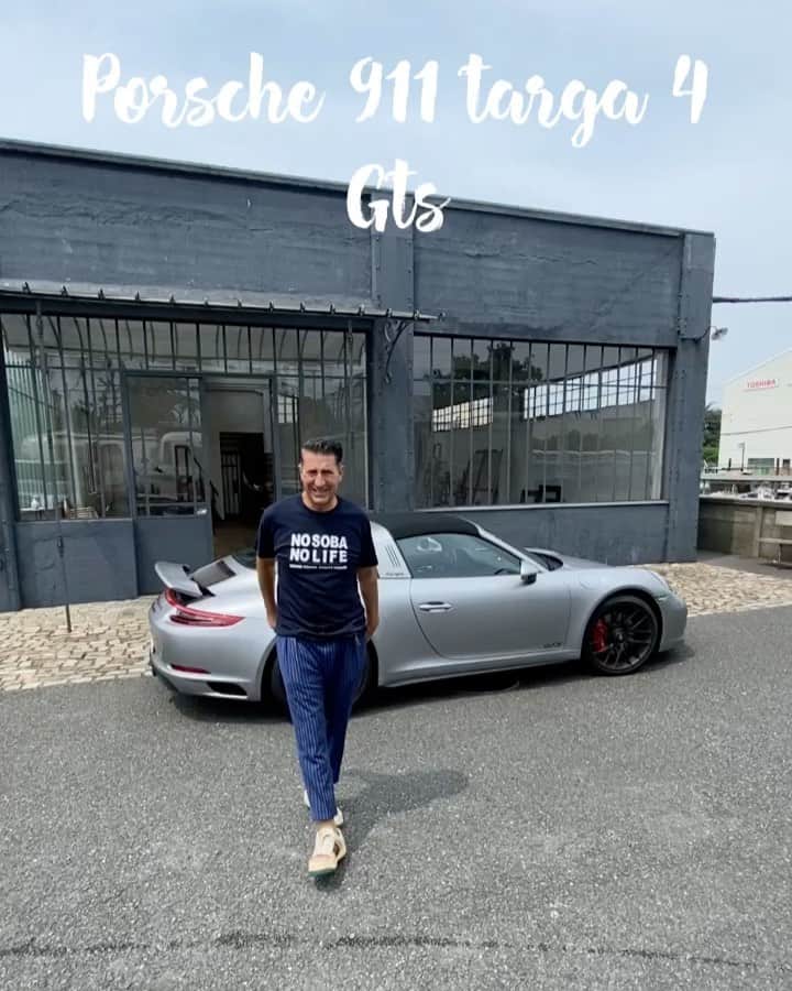 パンツェッタ・ジローラモのインスタグラム：「#porsche911targa4gts #supercar #superrobots #mylove #hystory #love #collection #tokyo #italy #germany🇩🇪 #japan #super #fashion #lifestyle #big #」