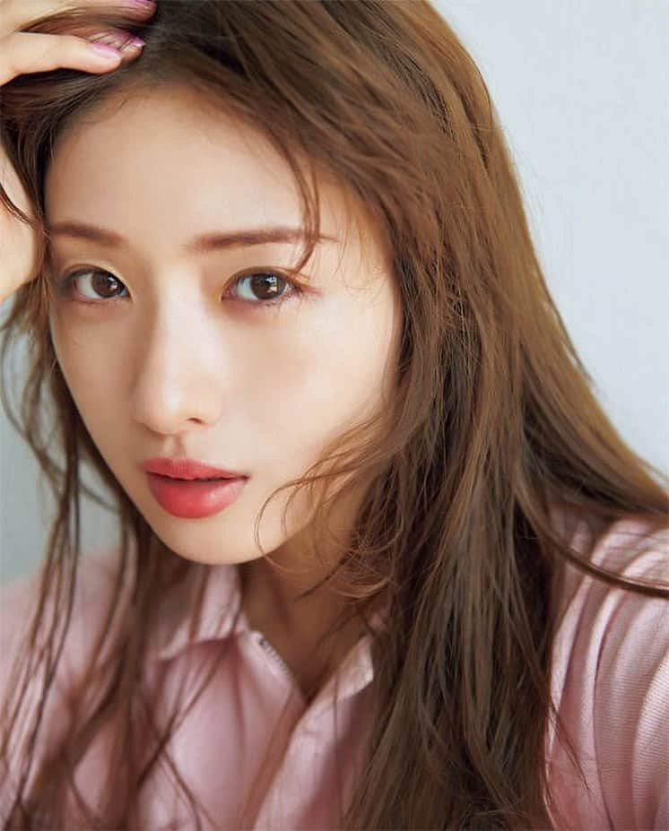 石原さとみ ファンアカウントさんのインスタグラム写真 石原さとみ ファンアカウントinstagram 可愛すぎる 石原さとみ さん 可愛い 雑誌 With 茶髪 8月16日 11時10分 Ishihara Satomi719