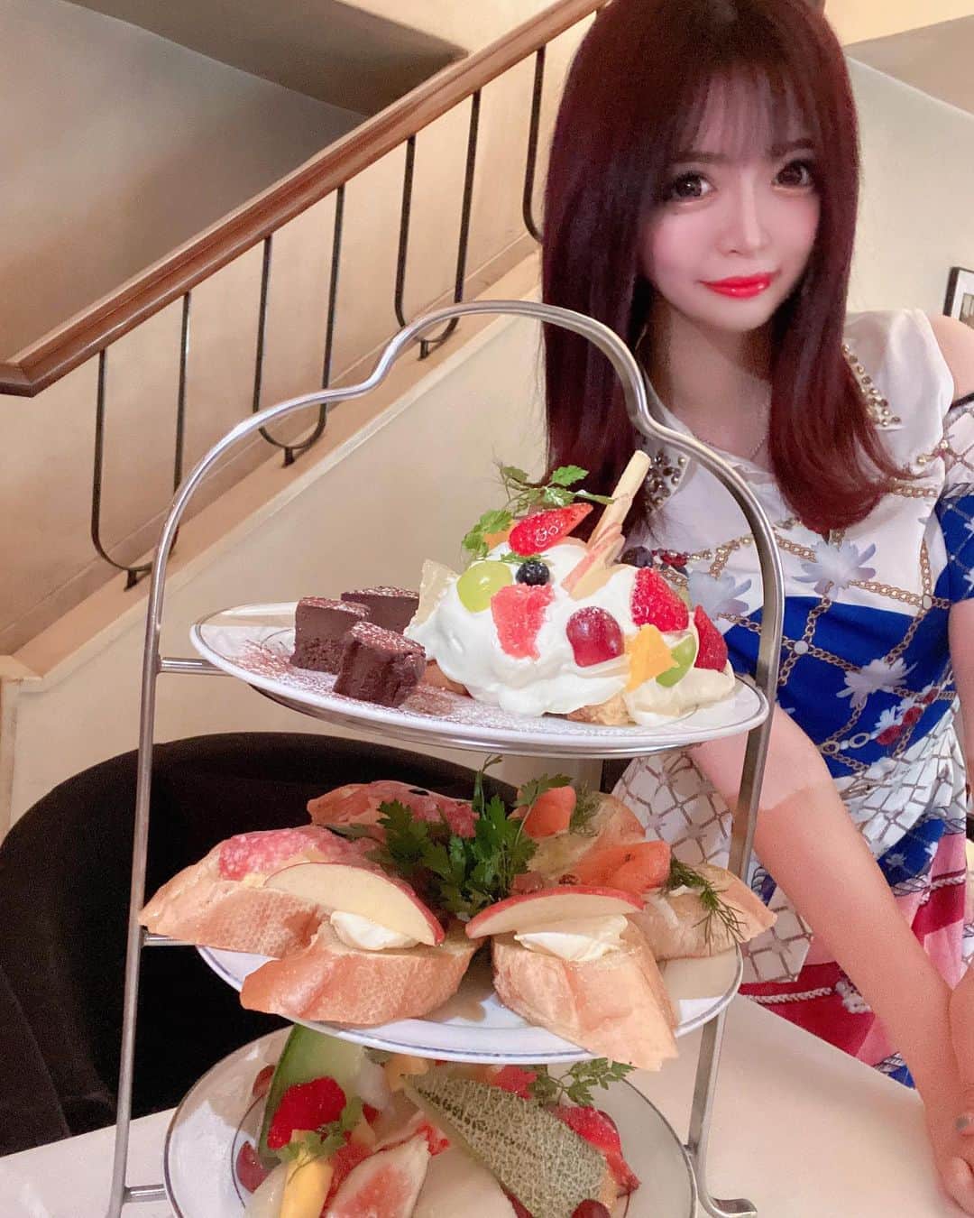 まりかのグルメインスタ