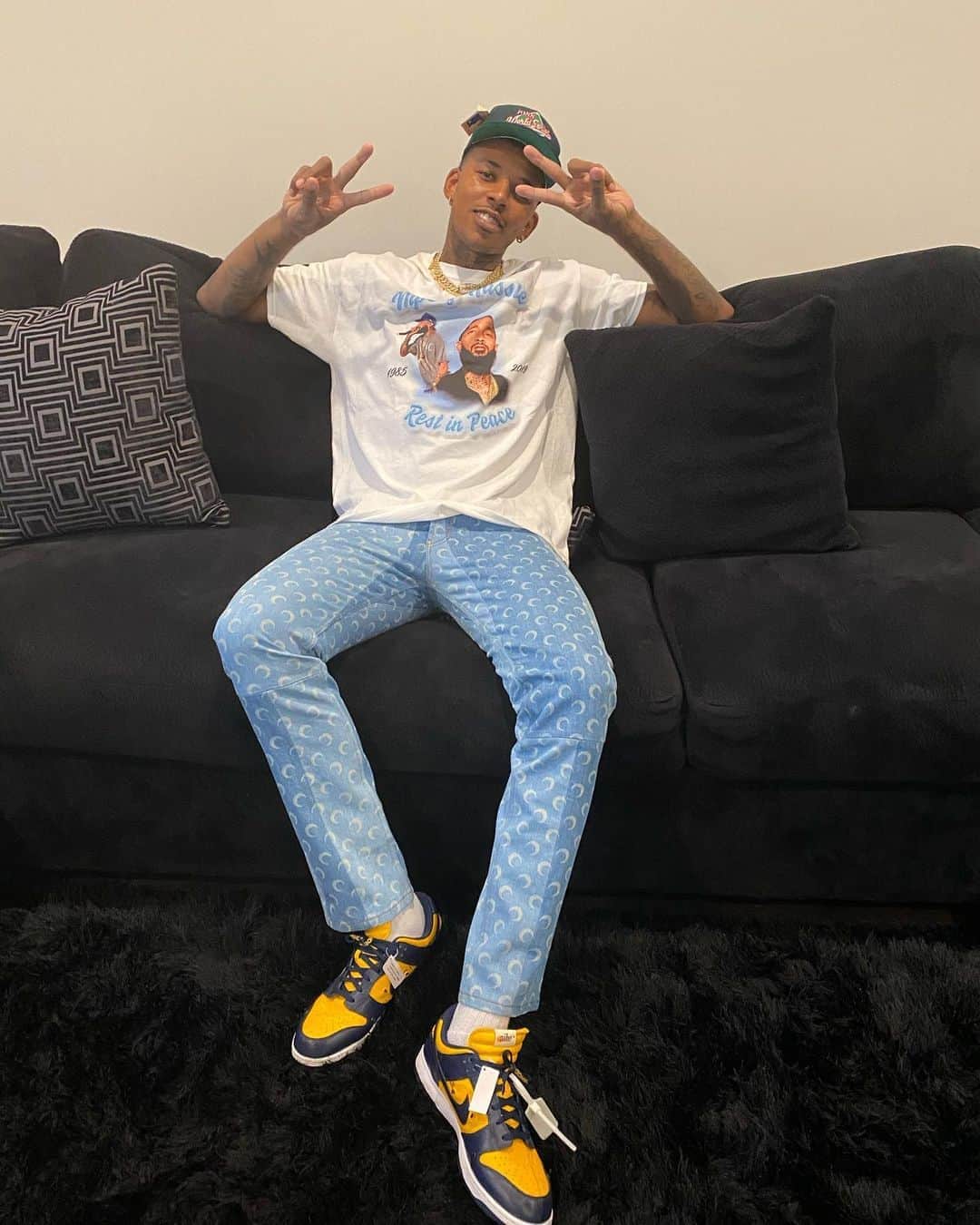 ニック・ヤングのインスタグラム：「NIP TMC 🕊🕊🕊🕊🕊🕊」
