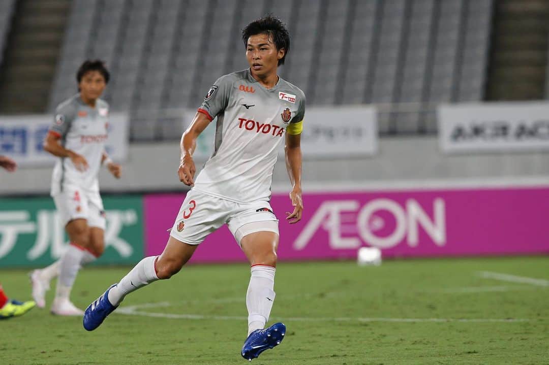 丸山祐市のインスタグラム：「vs FC東京﻿ ﻿ 応援ありがとうございました。﻿ ﻿ この悔しさを無駄にしないように、次の湘南戦に向けて、またいい準備します。﻿ ﻿ 次こそ勝利を。﻿ ﻿ ﻿ #nagoyagrampus  #grampus  #名古屋グランパス  #丸山祐市  #3」