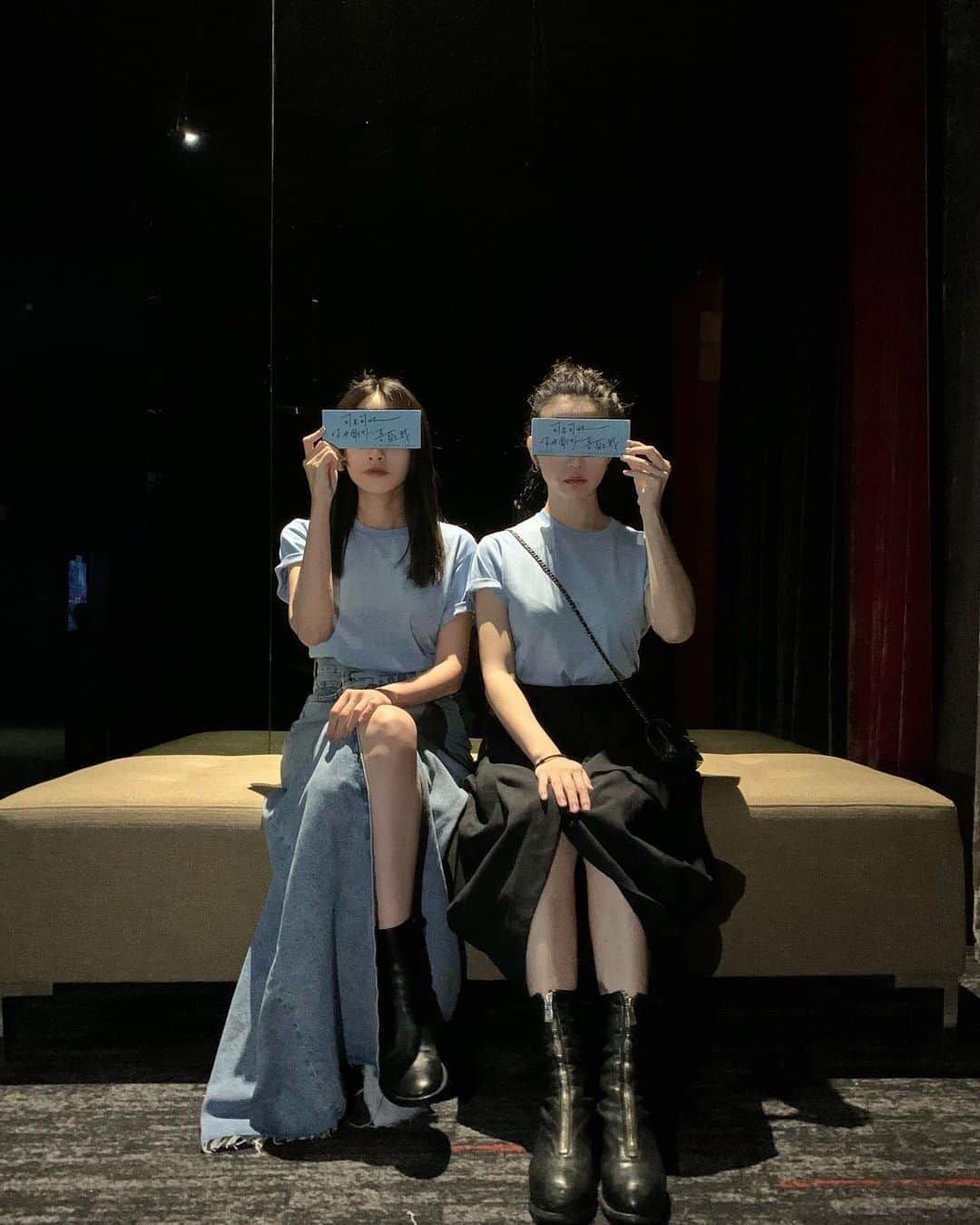 林映唯のインスタグラム：「#可不可以你也剛好喜歡我 不是鬼片，只是剛好穿得像鬼店🥶 歡迎闔家觀賞～～～」
