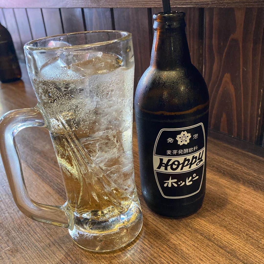 佐藤竜雄のインスタグラム：「昼は密を避けて。むしろ夕方は仕事。 #ホッピー #激アツ #高円寺」