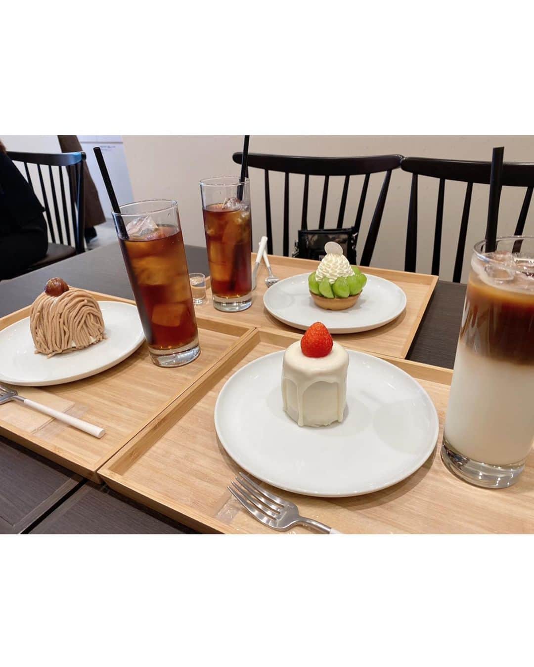 清里千聖さんのインスタグラム写真 - (清里千聖Instagram)「.﻿ YUWAI👼🏻🍓 #patisserie #yuwai #🍰」8月16日 14時38分 - chiseikiyosato