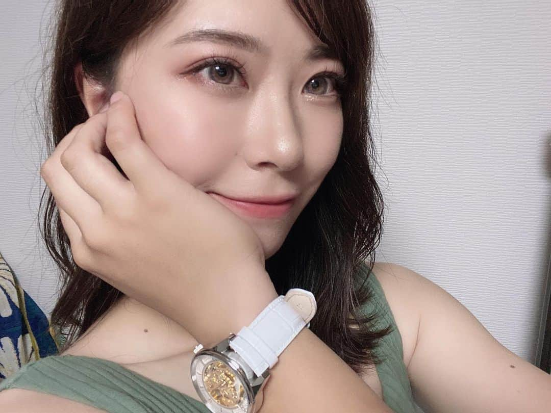 高塚南海さんのインスタグラム写真 - (高塚南海Instagram)「. . おてもと倶楽部⌚⠉̮⃝︎︎ . . 可愛いデザイン豊富すぎて迷う~。 White可愛すぎ。 . .  【southhk】このクーポンで 10%offなるよ☺️ . .  @loborjapan   #dayoff #女子プロ野球 #休日の過ごし方 #ロバー#lober#手元くら部」8月16日 15時07分 - southsea28