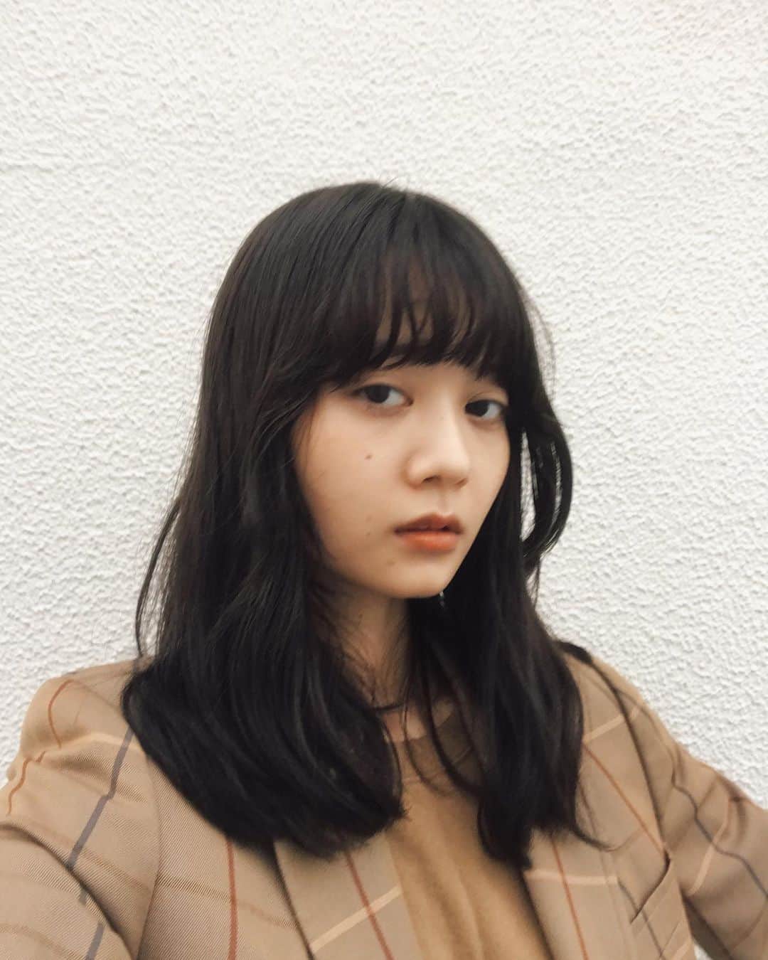 空美のインスタグラム：「純さんに作ってもらった「乾杯」とか「風は南から」の頃の長渕剛ヘア💇🏻‍♀️」