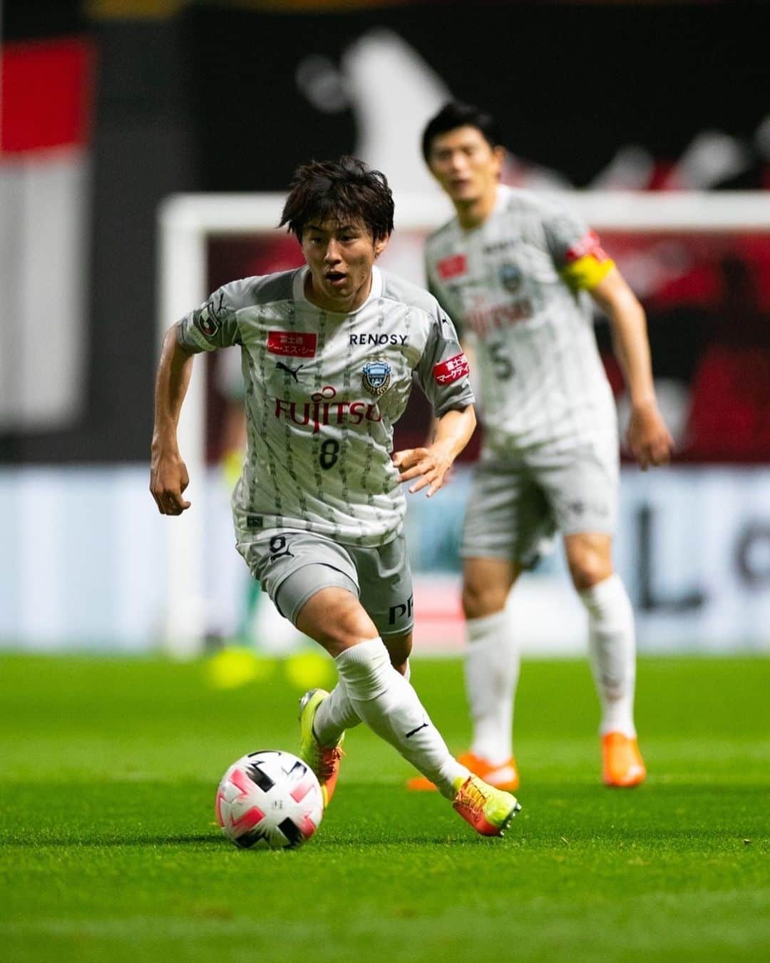 脇坂泰斗のインスタグラム：「9連勝 まだまだここから！ 課題を修正して 勝ちを積み重ねていきます！ #川崎フロンターレ #frontale」